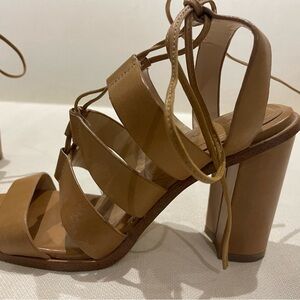 Banana Republic Sandal.